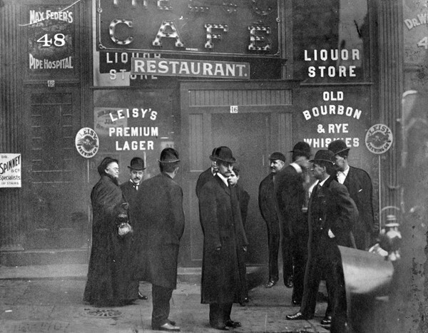 Temperance Raid on Public Square Cafe, 1907