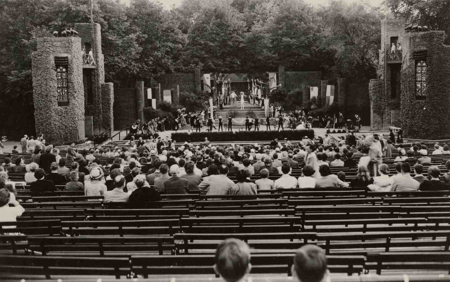 Performance, ca. 1940s