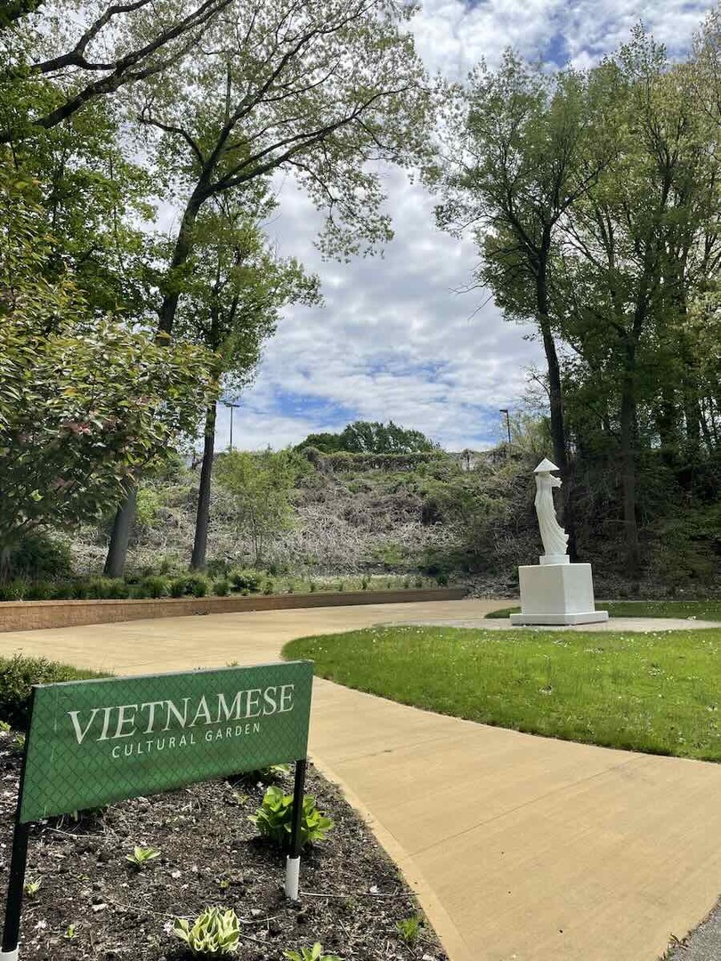 First Entrance to the Vietnamese Garden 